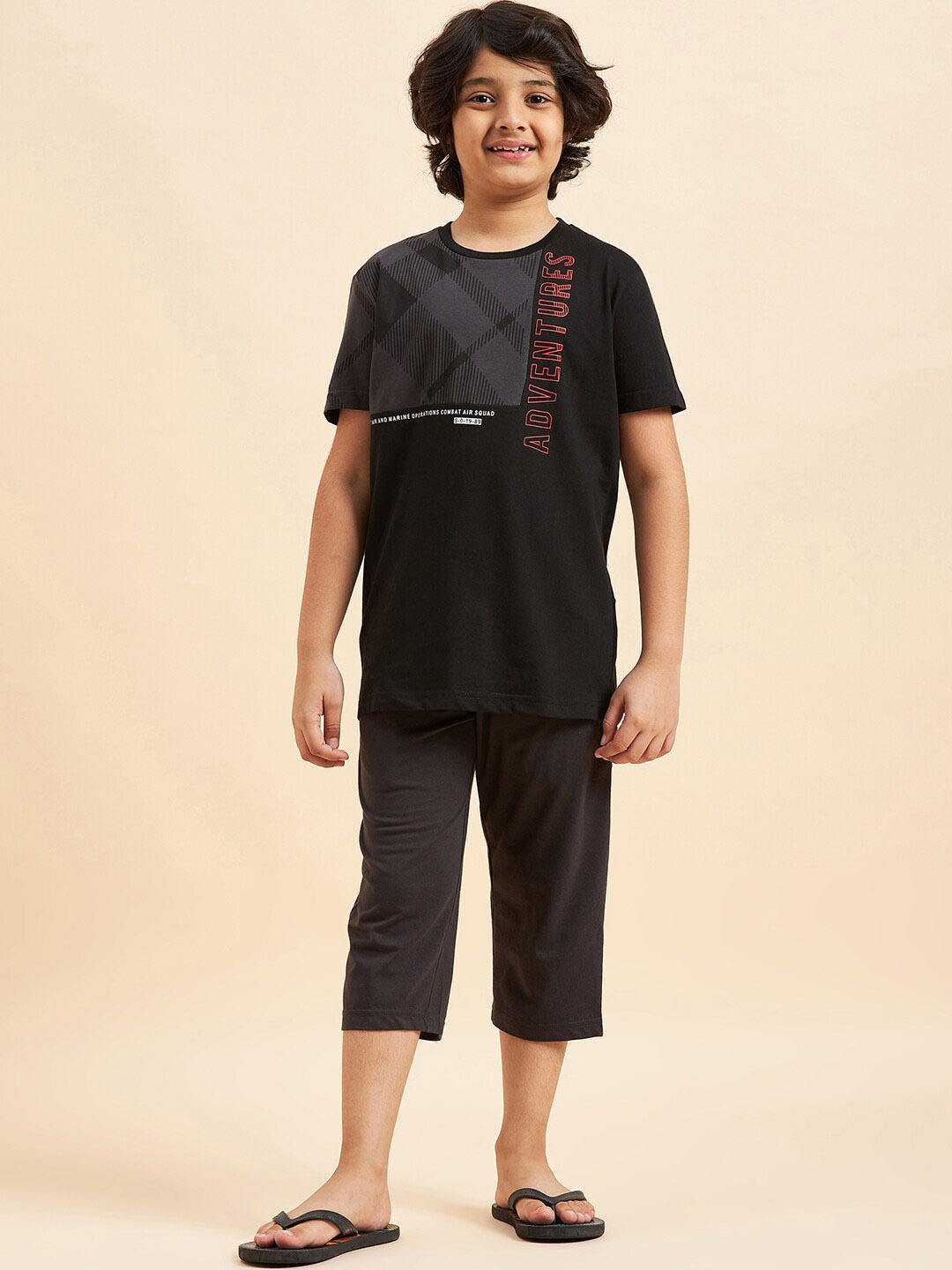 

Sweet Dreams Boys Printed T-shirt With Lounge Pants, Black