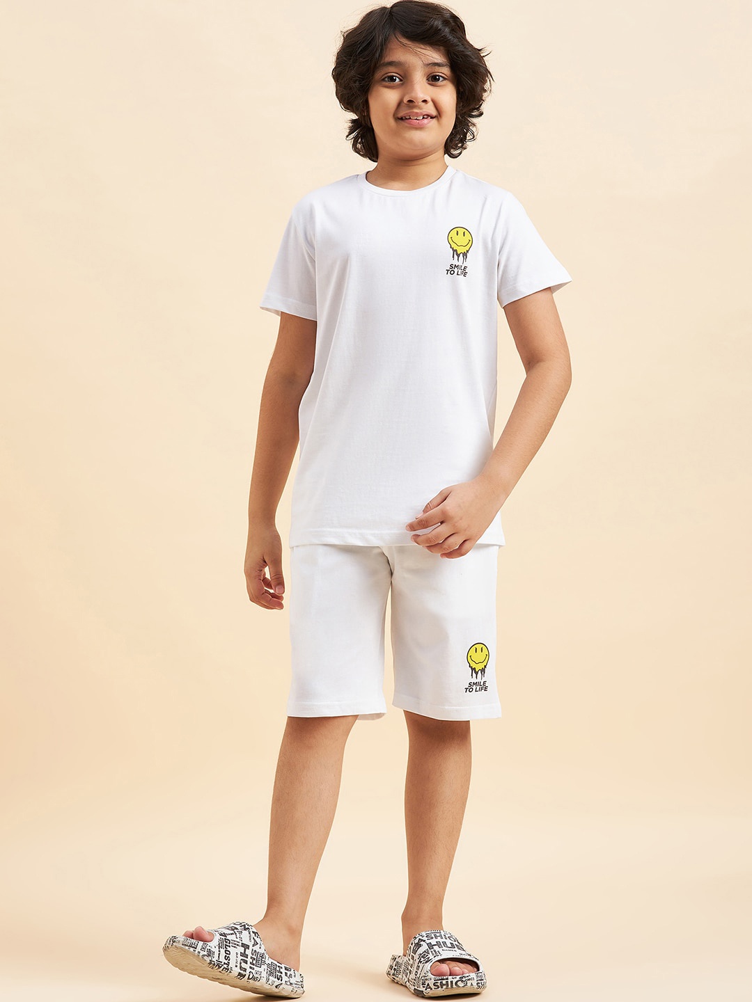 

Sweet Dreams Boys Round Neck T-shirt With Shorts Night suits, White