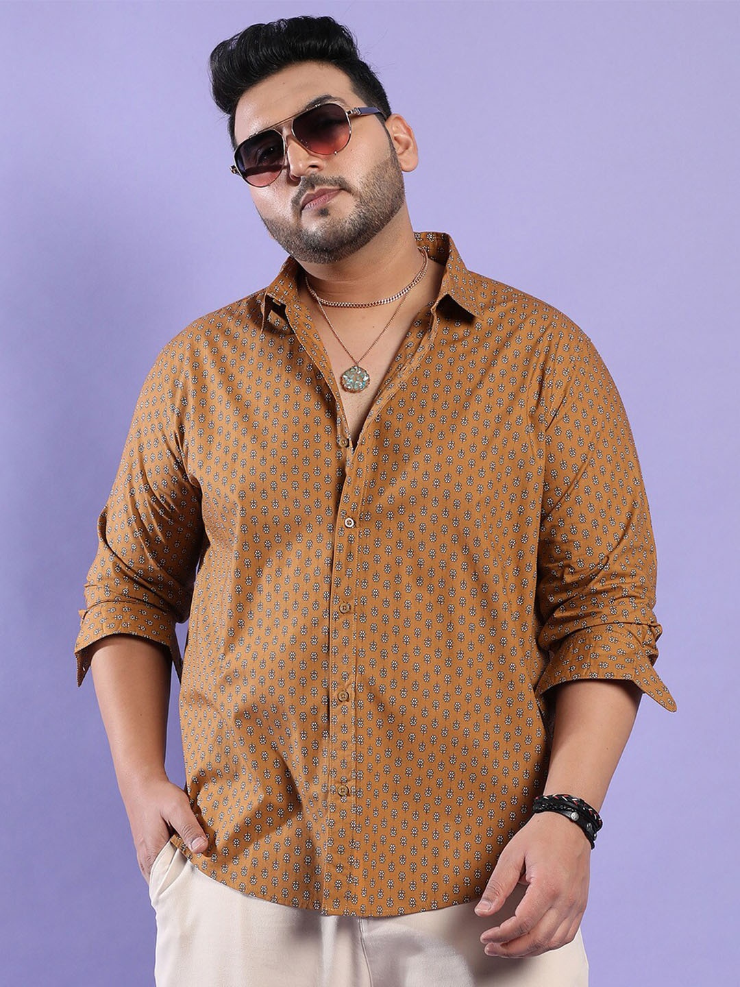 

Instafab Plus Classic Floral Printed Cotton Casual Shirt, Tan