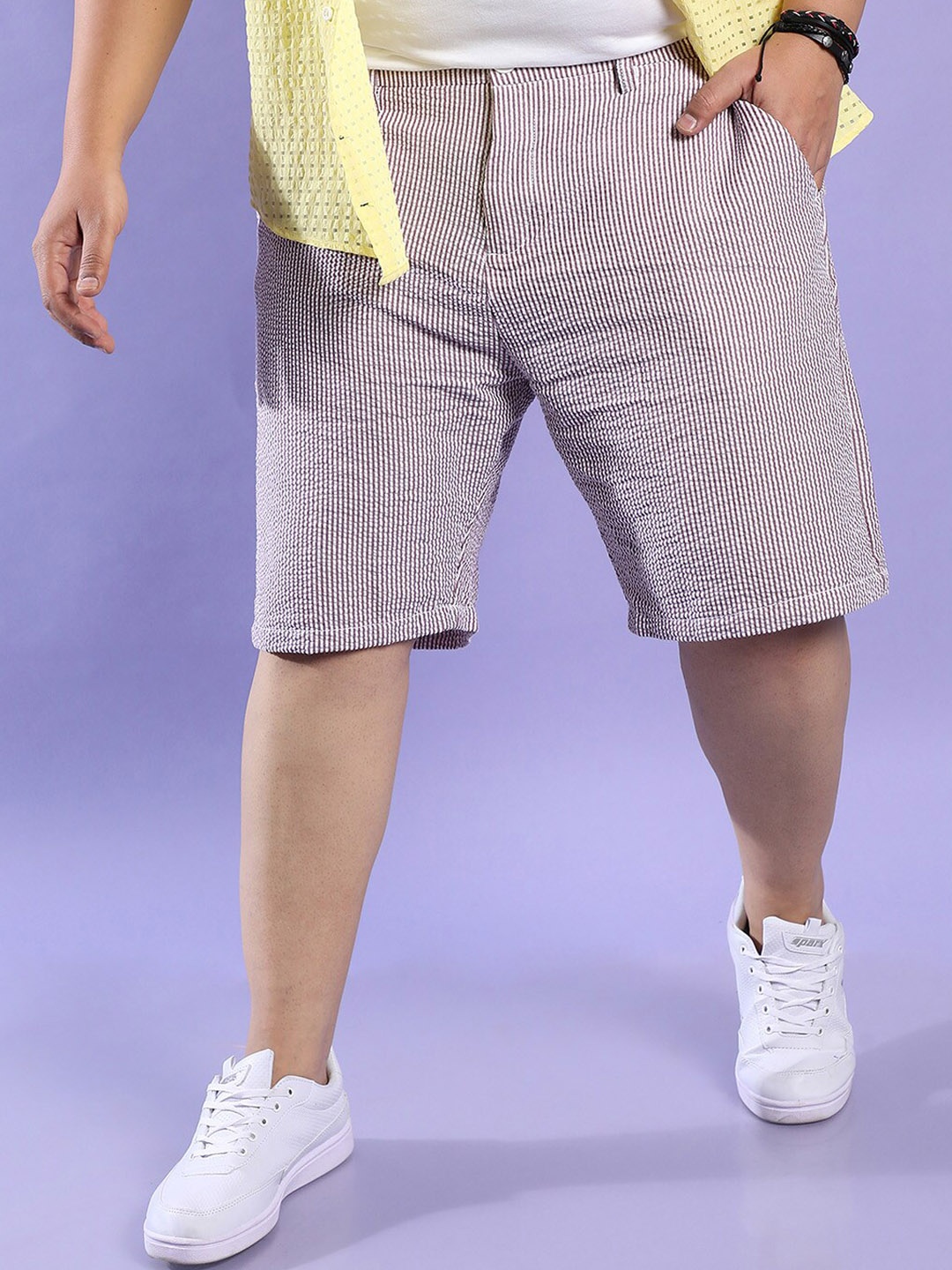 

Instafab Plus Plus Size Self Design Regular Fit Mid-Rise Cotton Regular Shorts, Purple