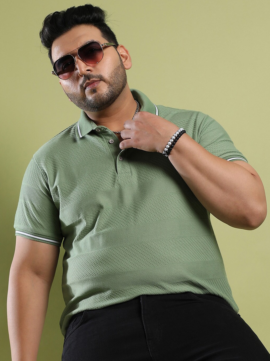 

Instafab Plus Self Design Cotton T-shirt, Olive
