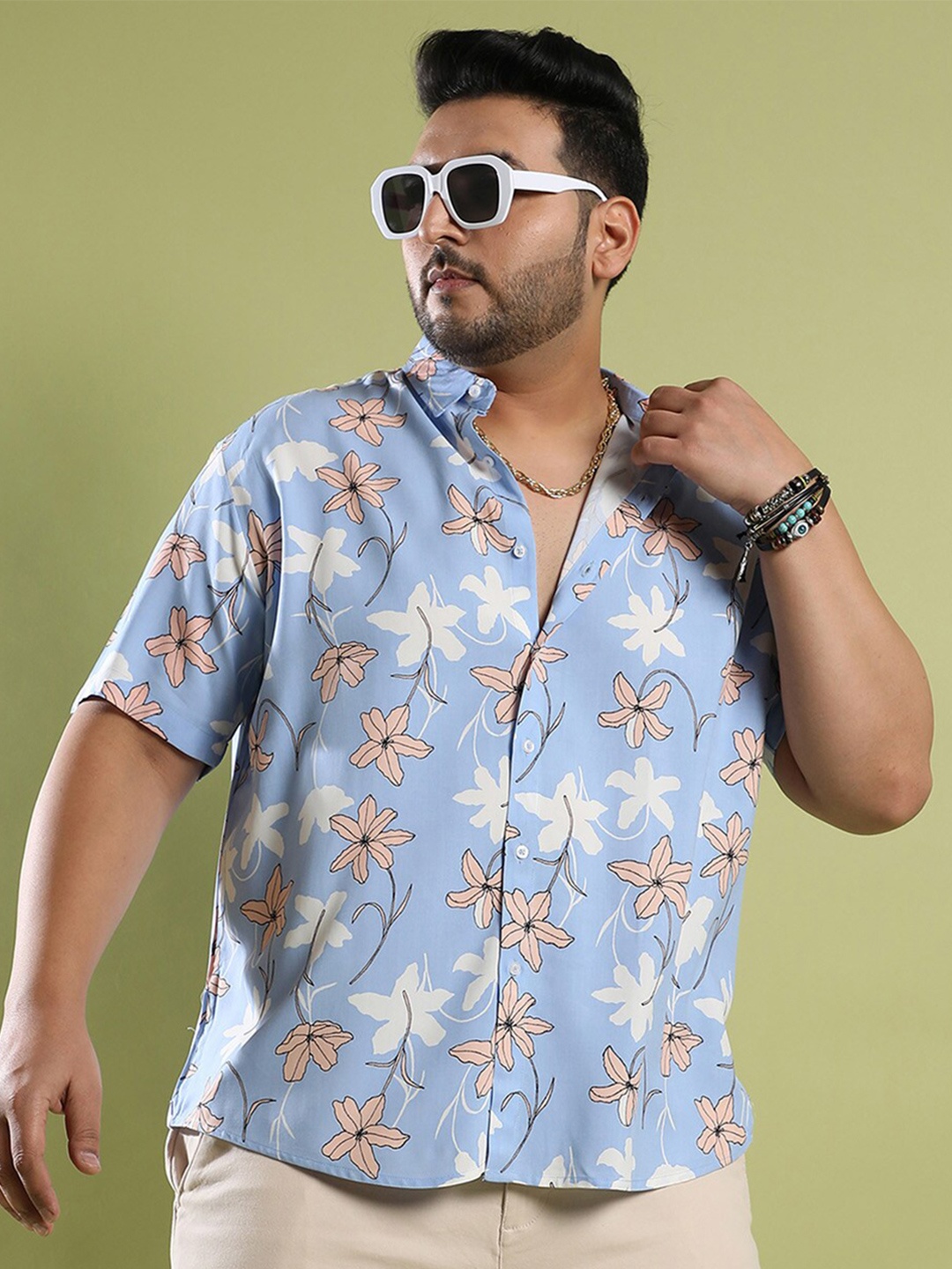 

Instafab Plus Classic Floral Printed Casual Shirt, Blue