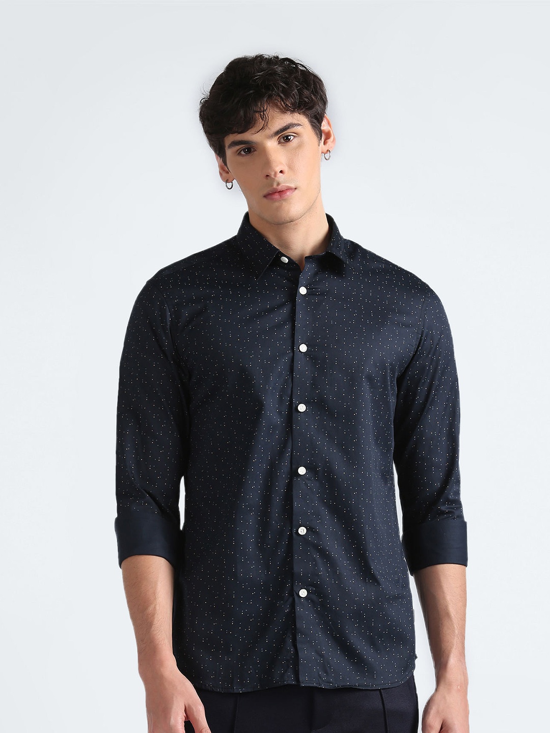 

Flying Machine Micro Ditsy Printed Twill Pure Cotton Casual Shirt, Blue
