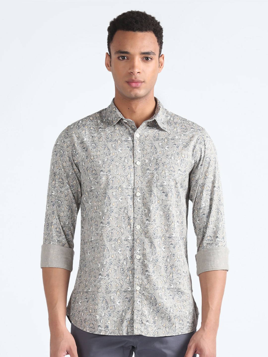 

Flying Machine Slim Fit Ethnic Motifs Printed Pure Cotton Casual Shirt, Grey