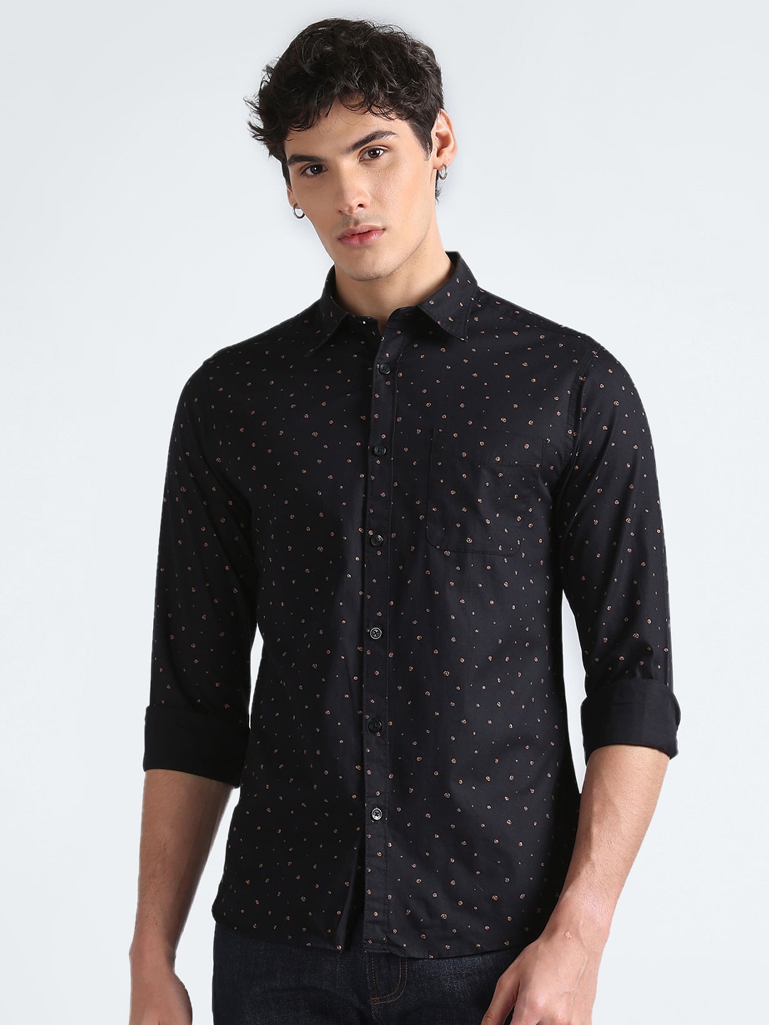 

Flying Machine Micro Ditsy Printed Pure Cotton Casual Shirt, Black
