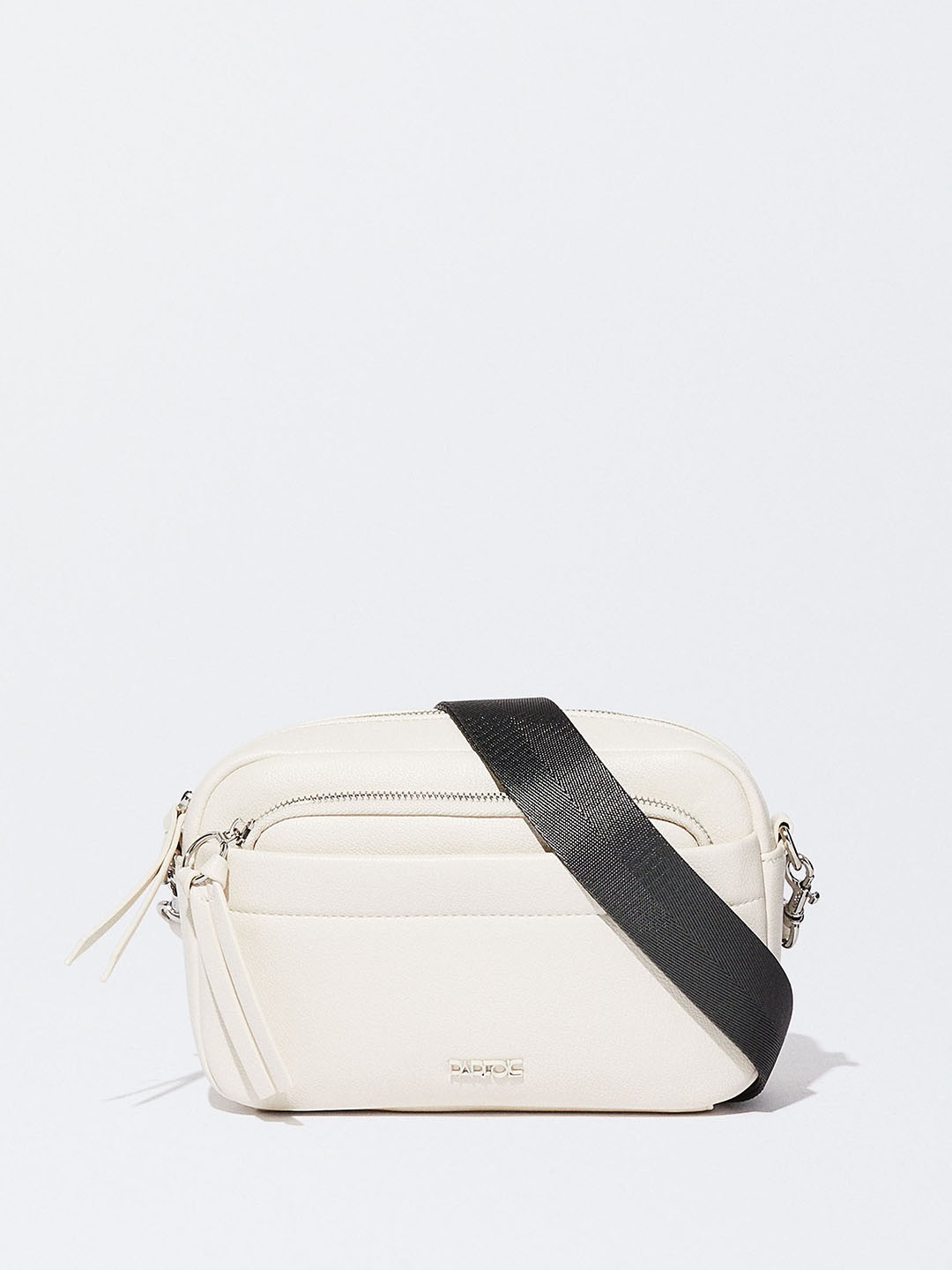 

PARFOIS Structured Sling Bag, Off white