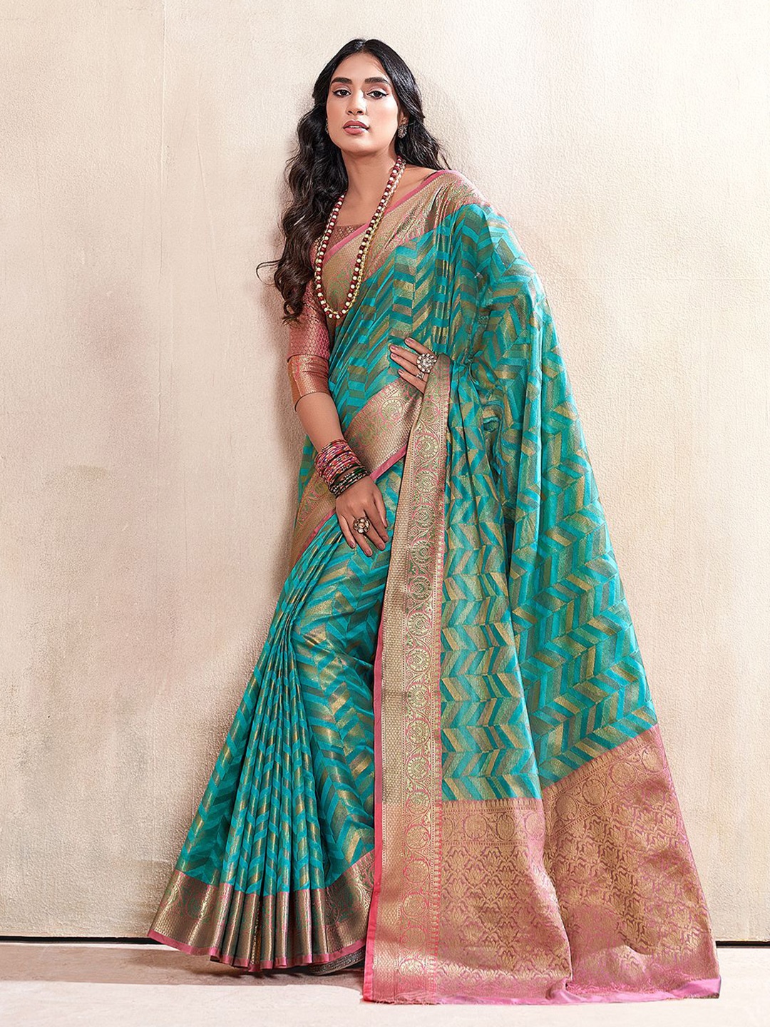 

Satrani Woven Design Jacquard Zari Saree, Teal