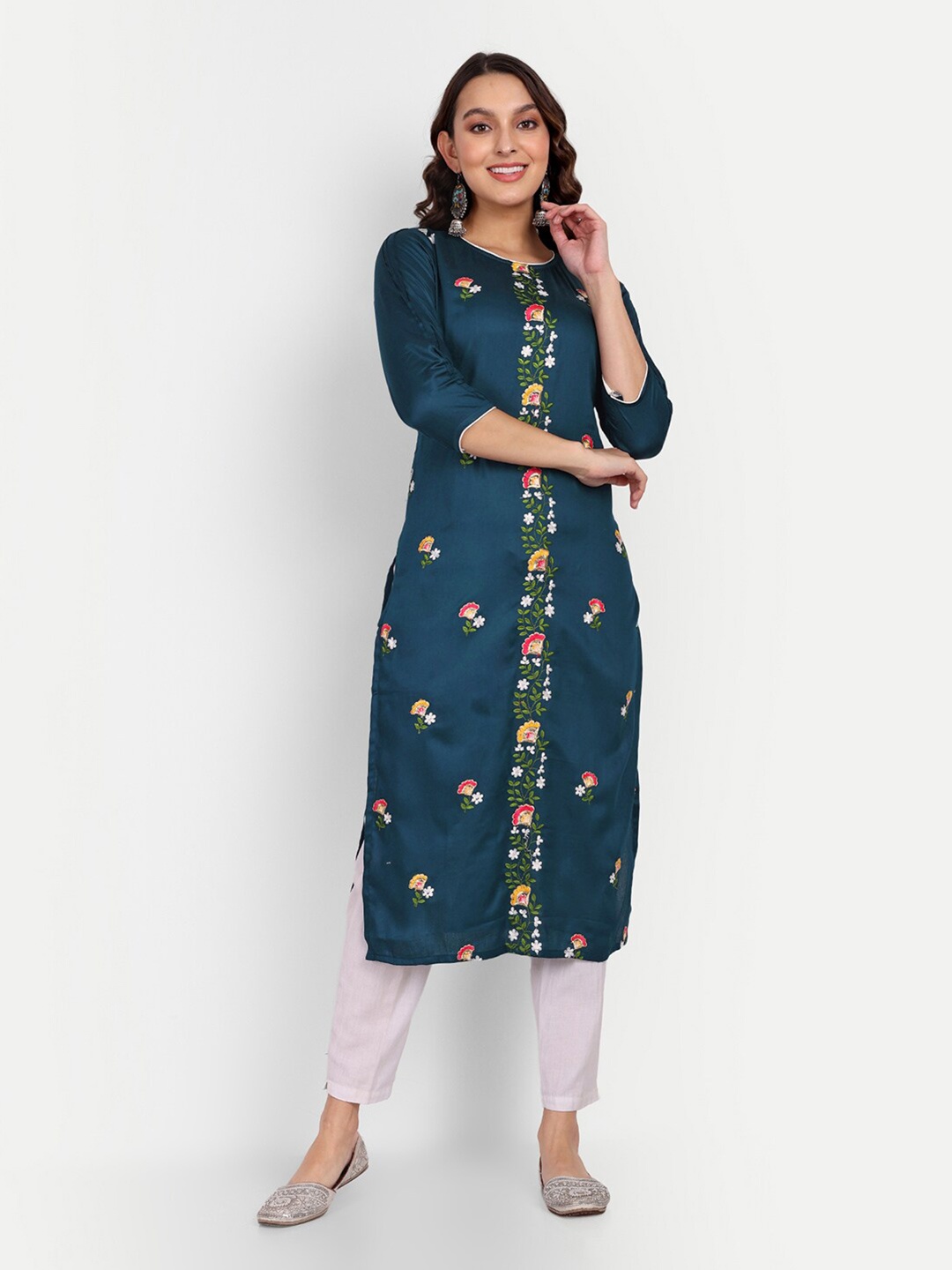 

Growish Floral Embroidered Straight Kurta, Teal