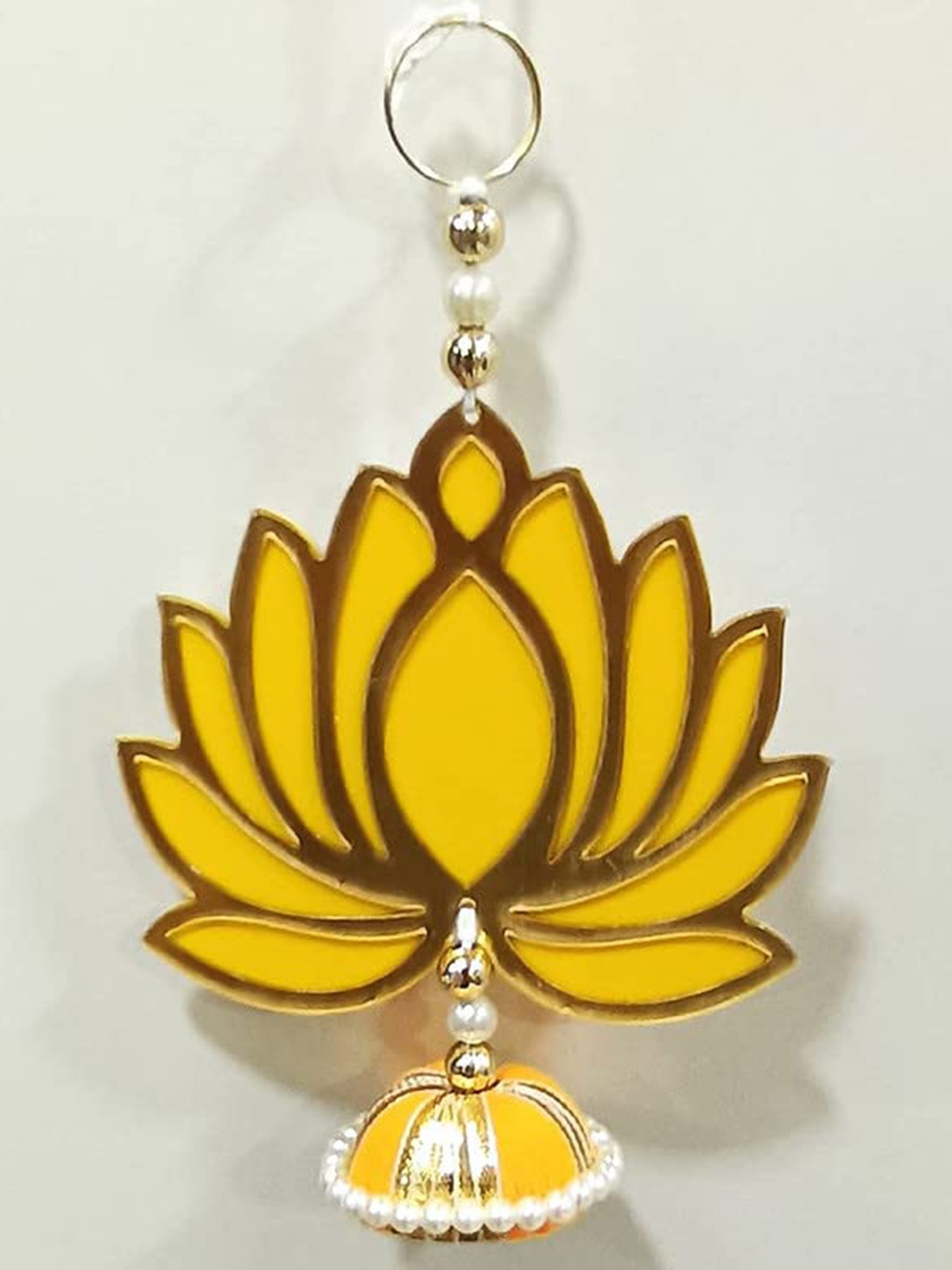 

Divyakosh Garlands Yellow & Gold Toned 7 Pieces Lotus Hanging Wall Decor