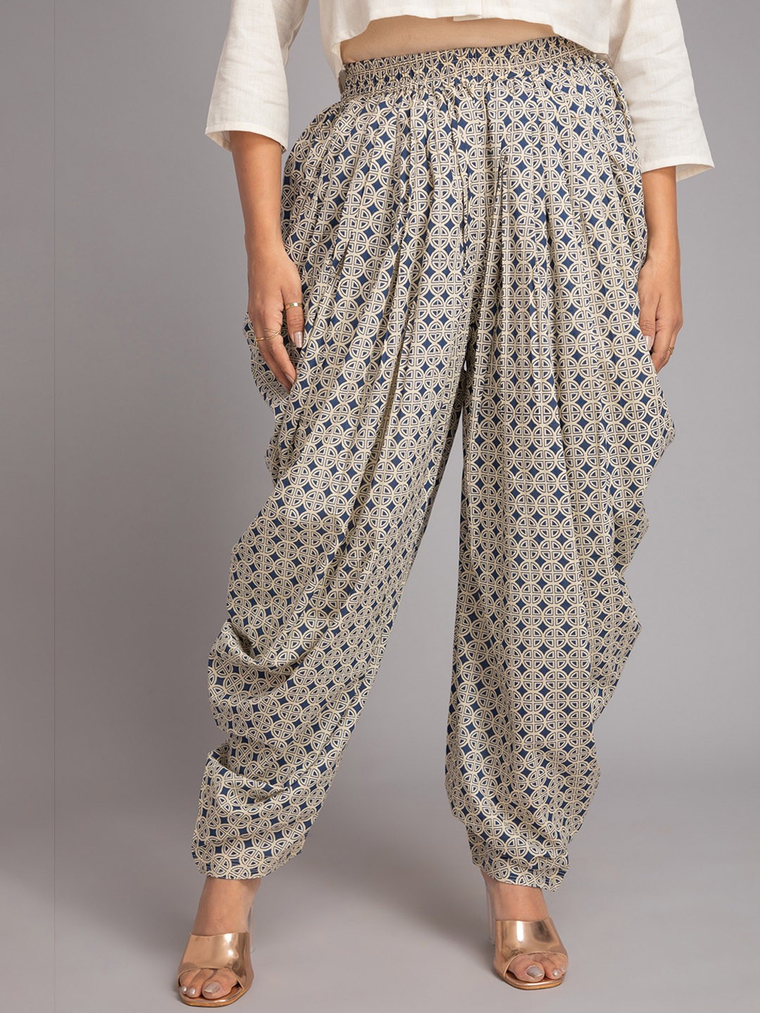 

SUTI Women Geometric Printed Pure Cotton Dhoti Patiyala, Blue
