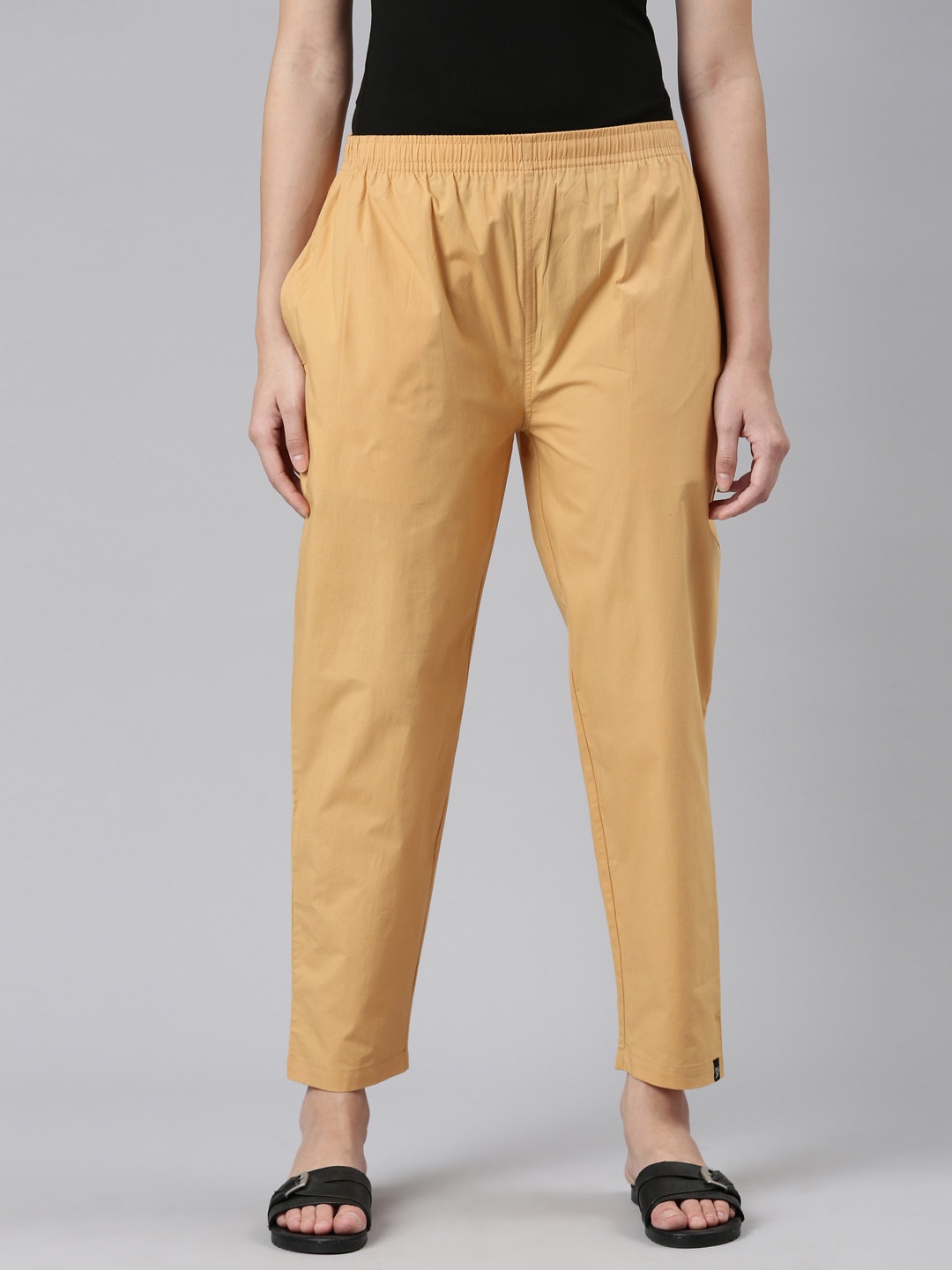 

TWIN BIRDS Women Mid-Rise Relaxed Fit Cotton Trousers, Beige