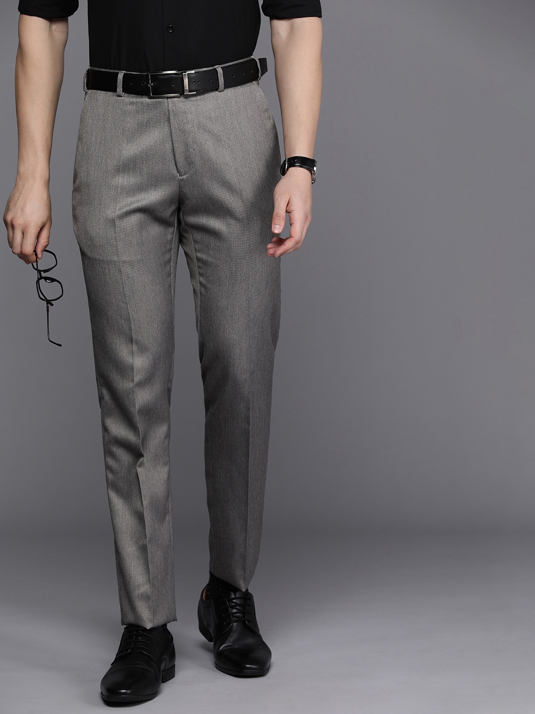 

Raymond Men Solid Slim Fit Mid-Rise Formal Trousers, Grey