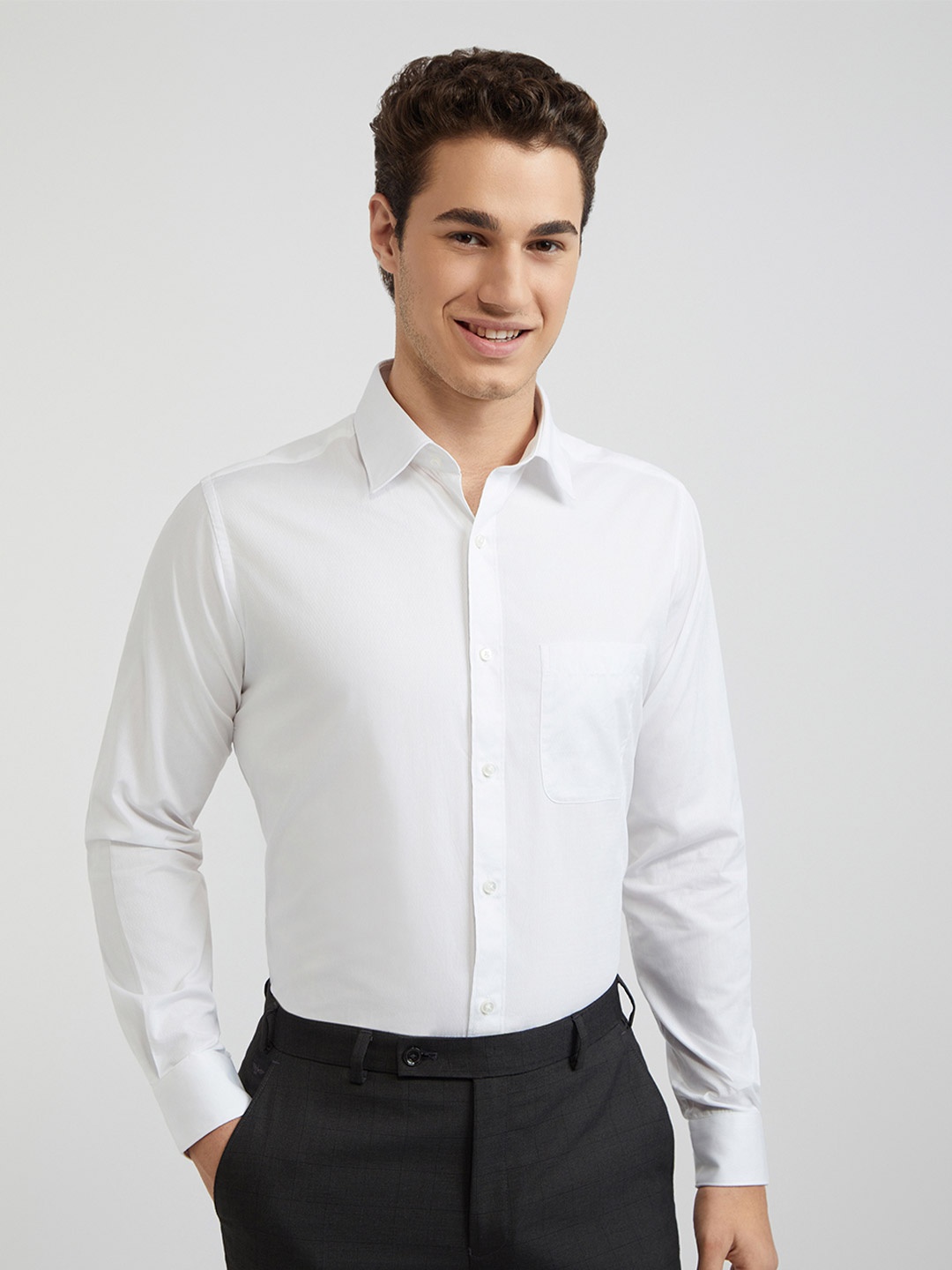 

Raymond Pure Cotton Textured Slim Fit Formal Shirt, White