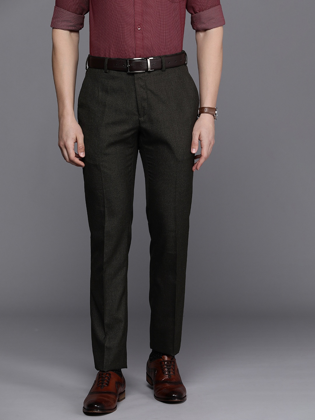 

Raymond Men Solid Slim Fit Mid-Rise Formal Trousers, Coffee brown