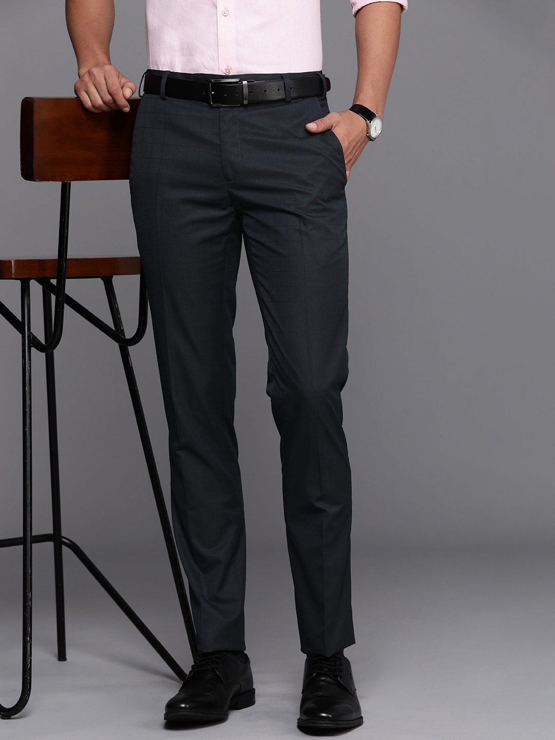 

Raymond Men Checked Slim Fit Formal Trousers, Blue