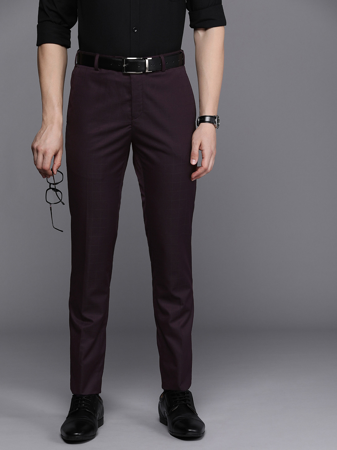 

Raymond Men Checked Slim Fit Mid-Rise Formal Trousers, Burgundy