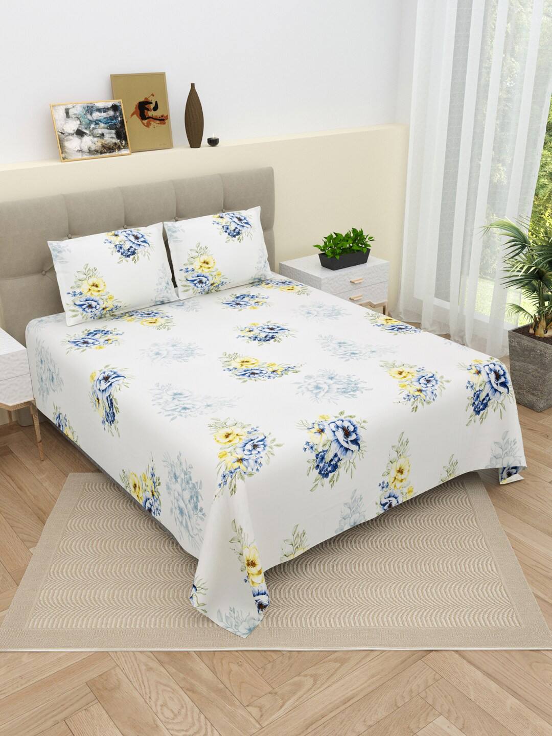 

DREAM WEAVERZ White & Blue Floral Pure Cotton 220 TC King Bedsheet With 2 Pillow Covers