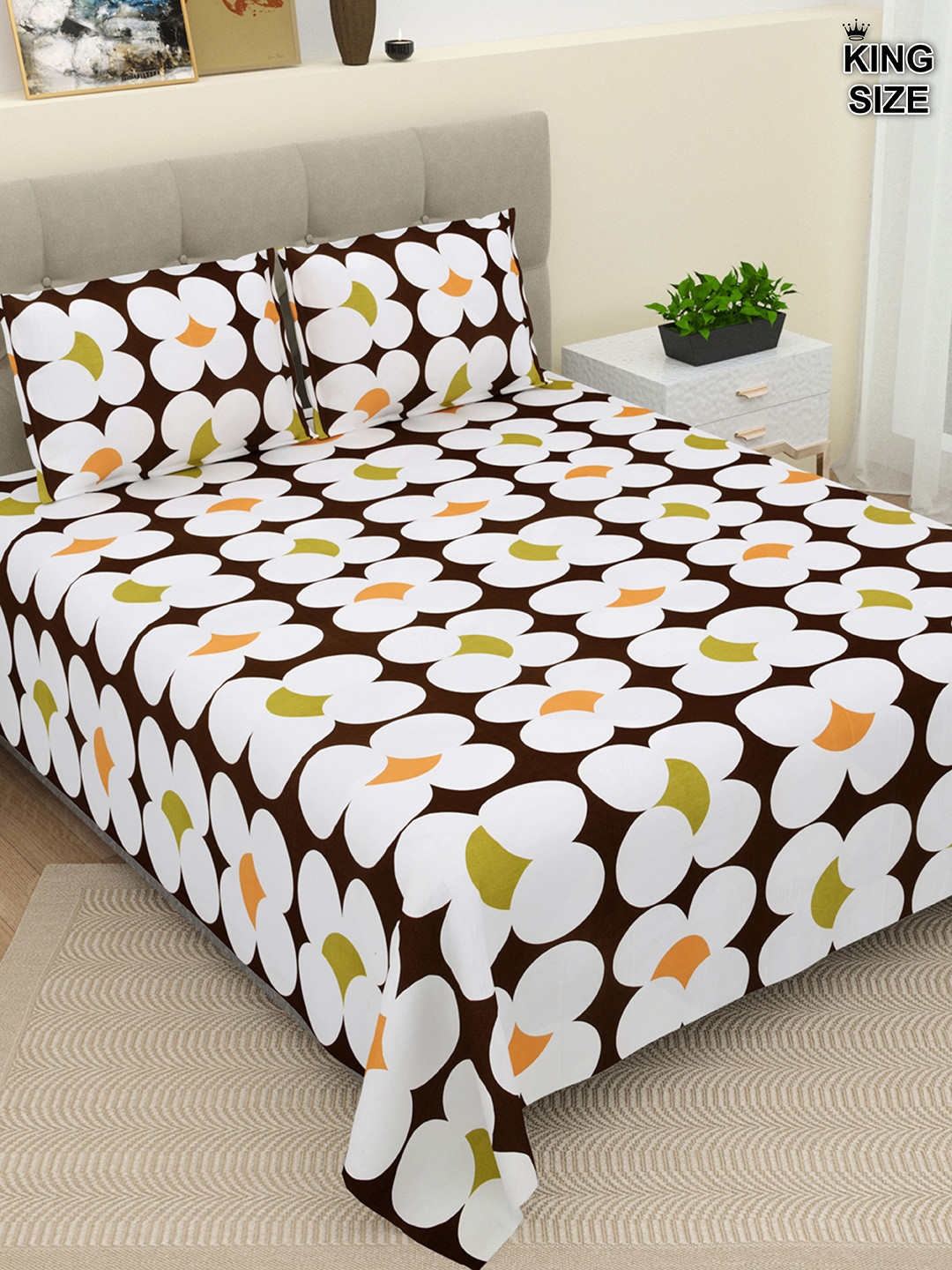 

DREAM WEAVERZ White & Brown Cotton 220 TC Super King Bedsheet with 2 Pillow Covers, Yellow