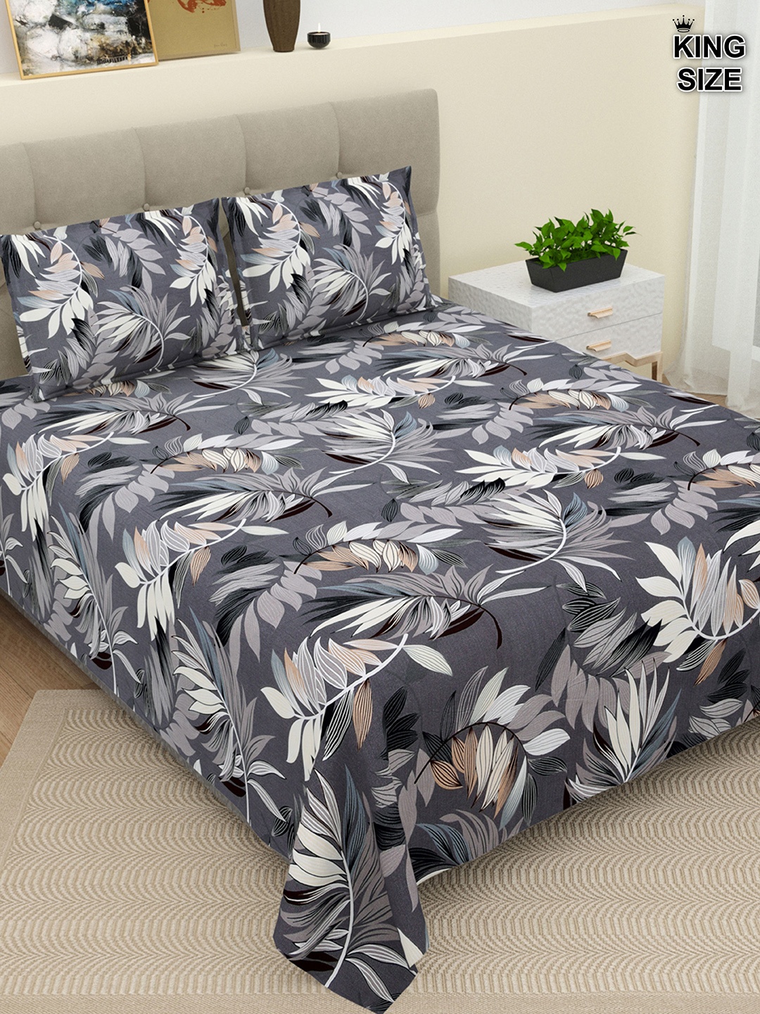 

DREAM WEAVERZ Grey & White Floral Cotton 220 TC King Bedsheet With 2 Pillow Covers