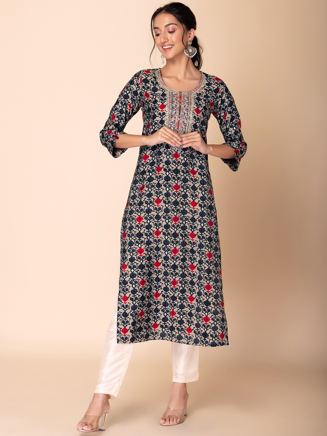 

INDYA Floral Printed Thread Work Straight Kurta, Grey