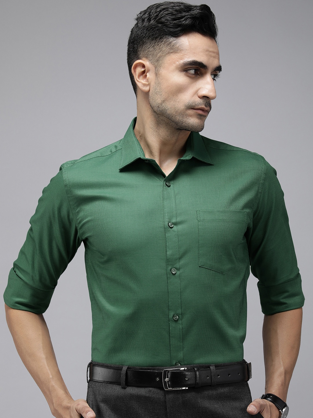 

Park Avenue Solid Slim Fit Formal Shirt, Green