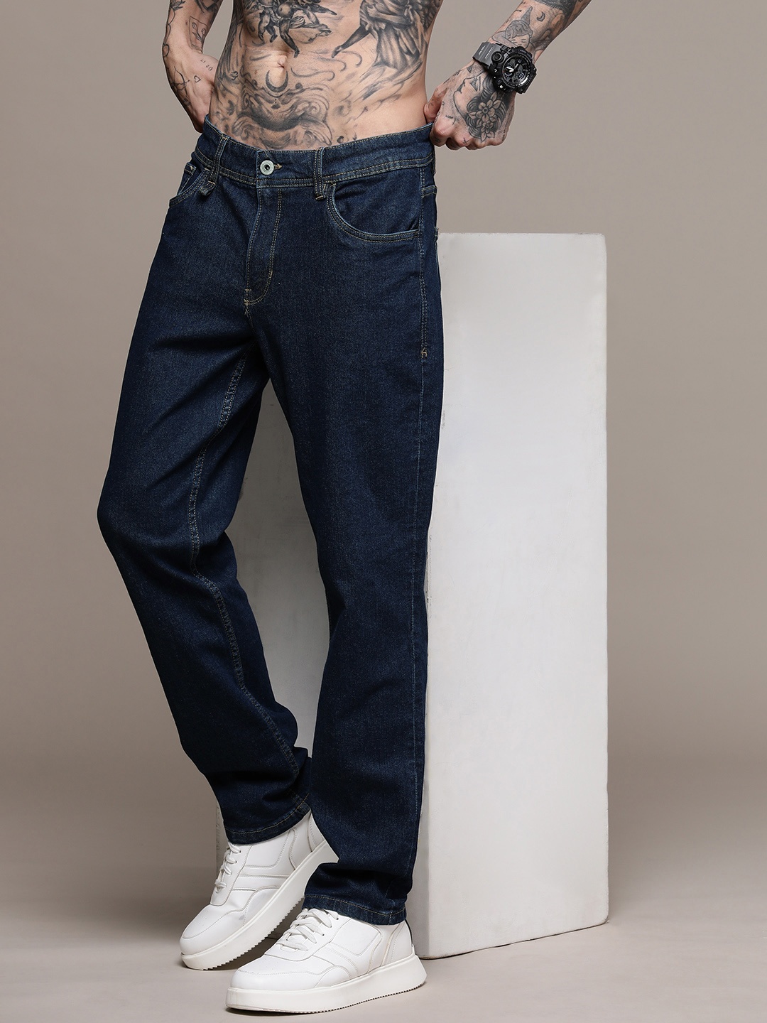 

The Roadster Life Co. Men Slim Fit Stretchable Jeans, Blue