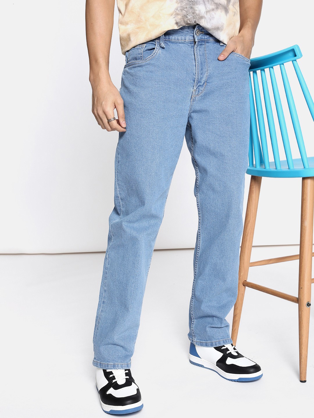 

The Roadster Life Co. Men Straight Fit Stretchable Jeans, Blue