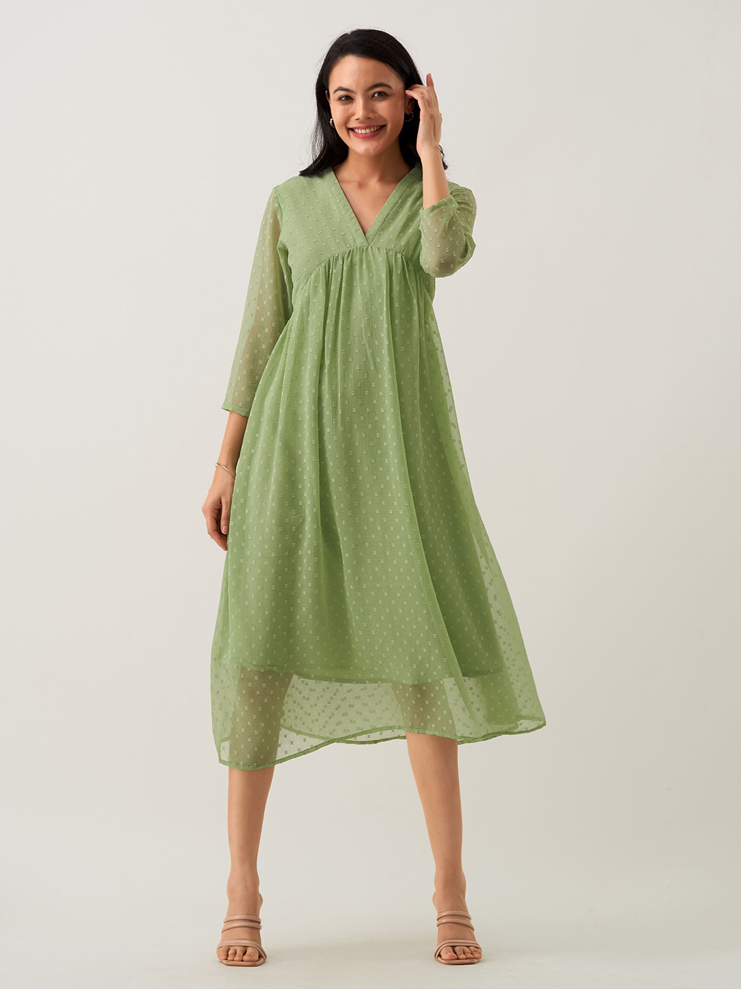 

AASK Self Design V-Neck Crepe Empire Midi Dress, Green