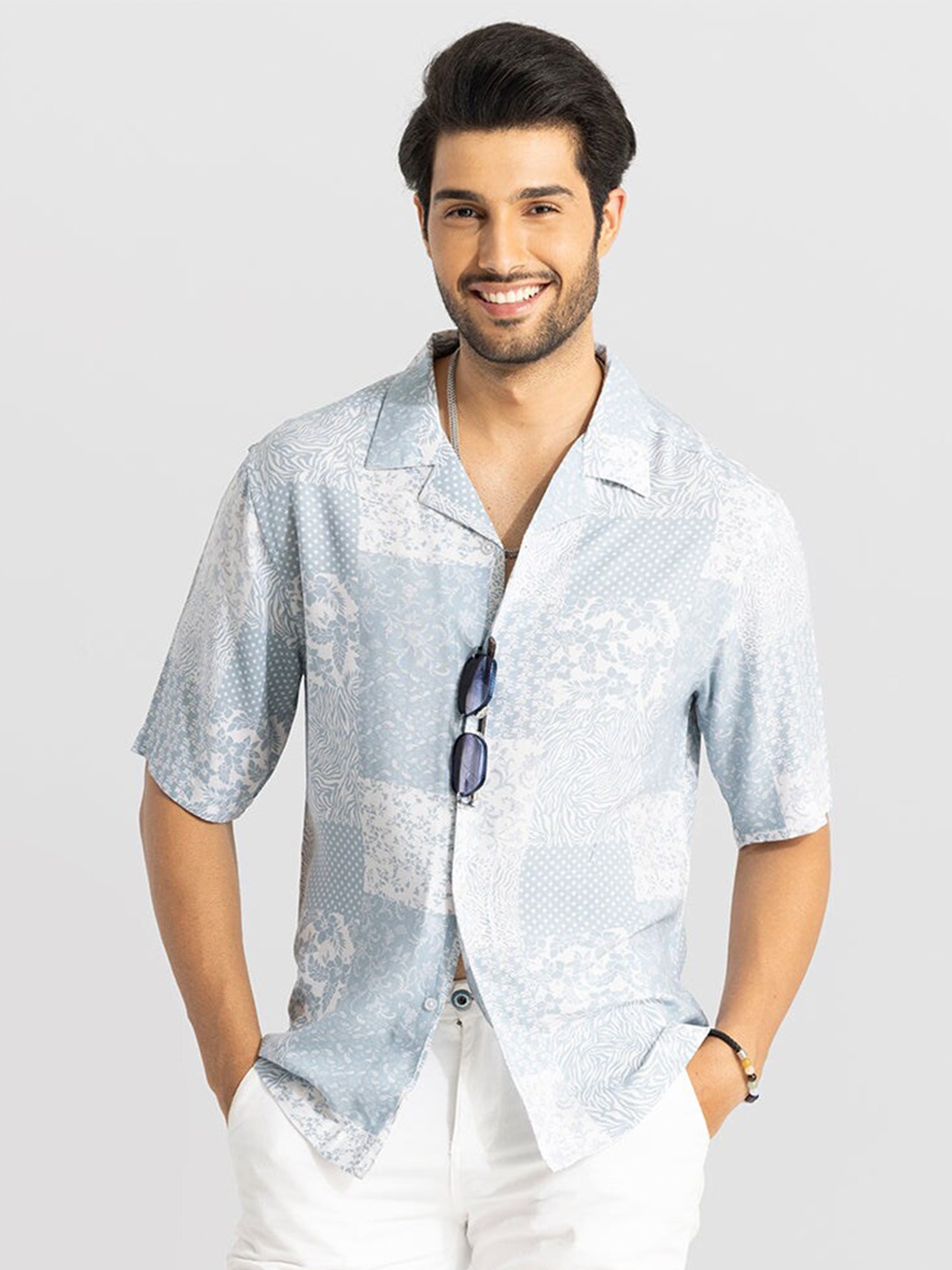 

Snitch Classic Floral Printed Casual Shirt, Blue