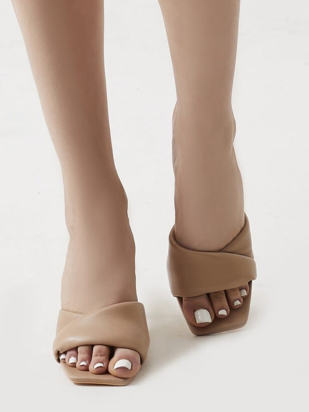 

FOREVER 21 Open Toe Slim Heels, Brown