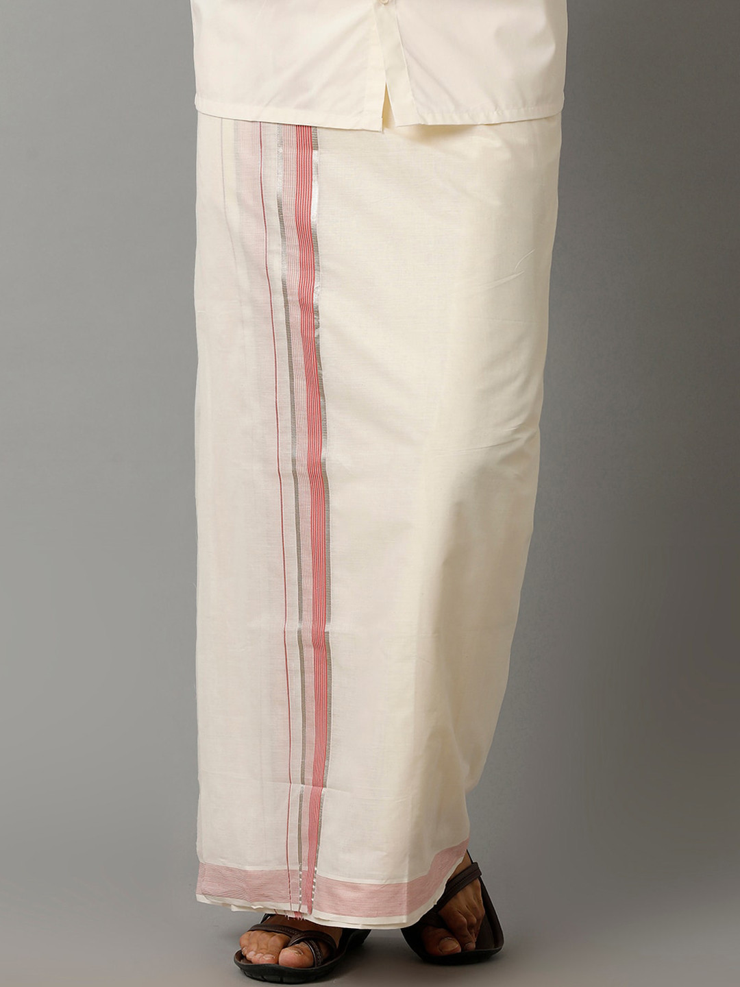 

Ramraj Men Pure Kora Cotton Dhoti, Cream