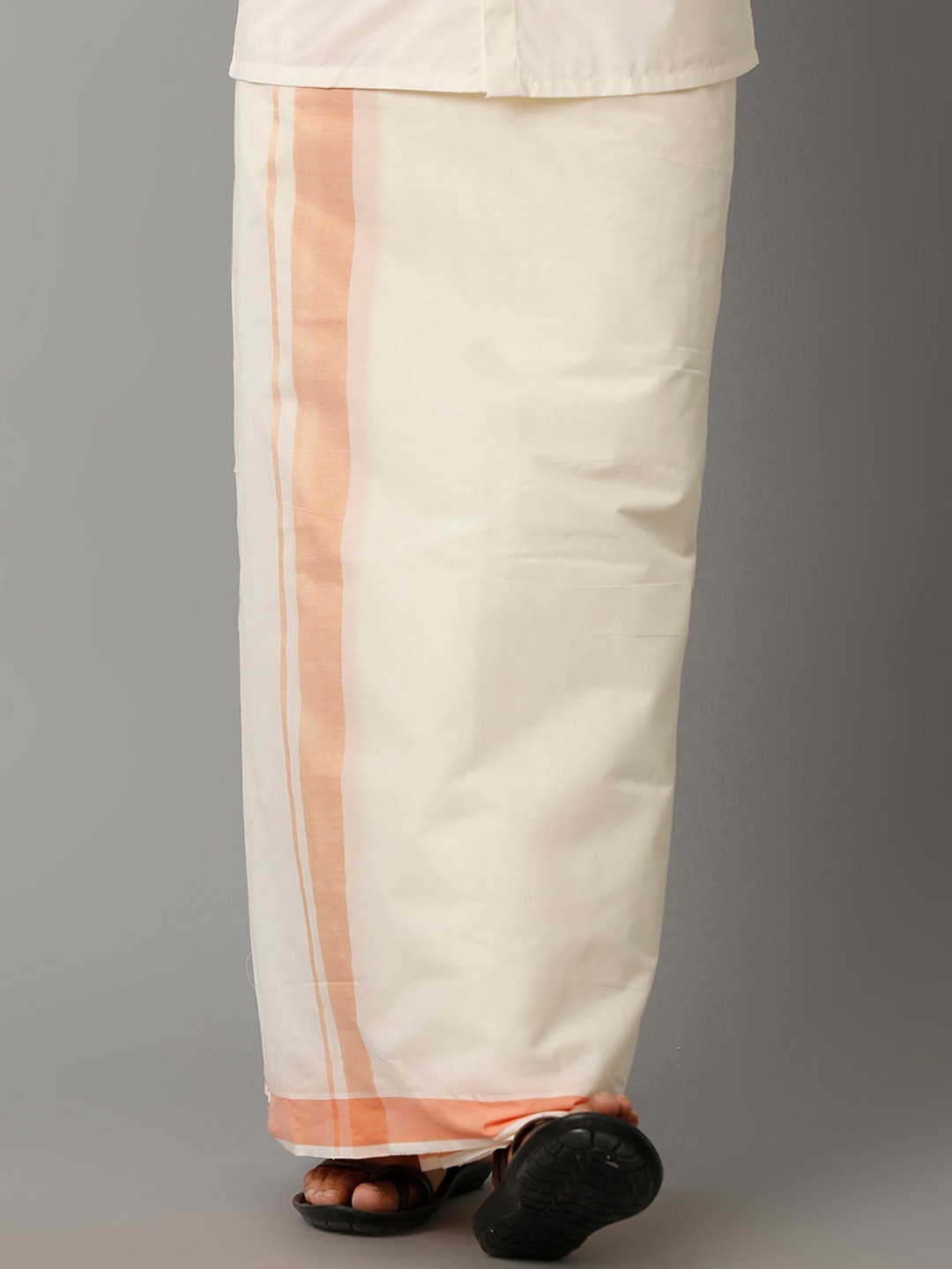 

Ramraj Men Pure Kora Cotton Dhoti, Cream