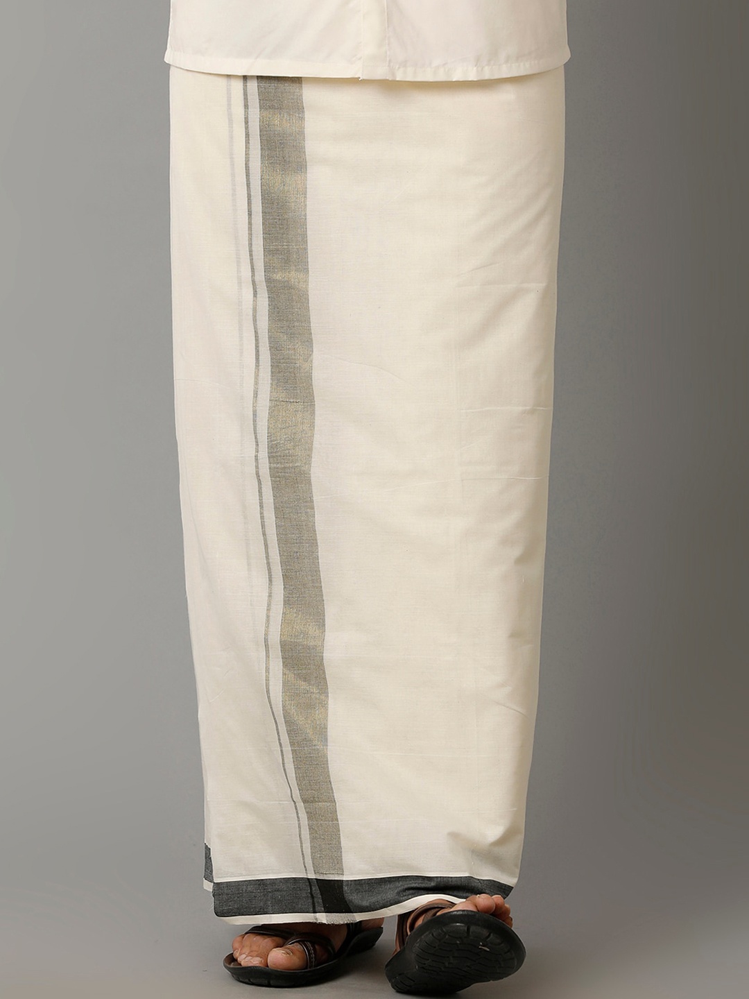 

Ramraj Men Pure Kora Cotton Dhoti, Cream