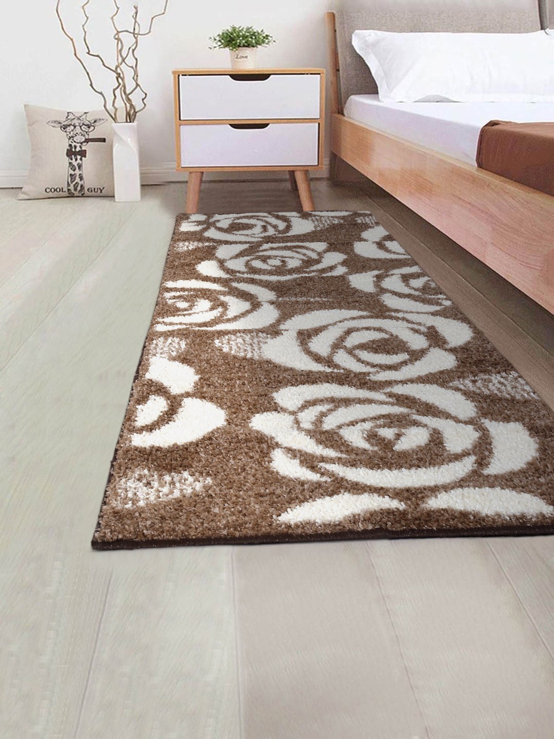 

DREAM WEAVERZ Brown & White Floral Bed Side Floor Runner