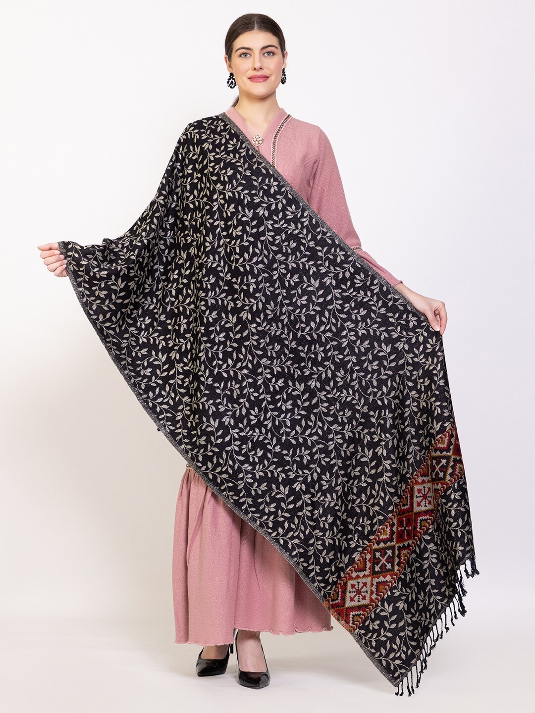

VH Floral Woven Design Woolen Shawl, Black