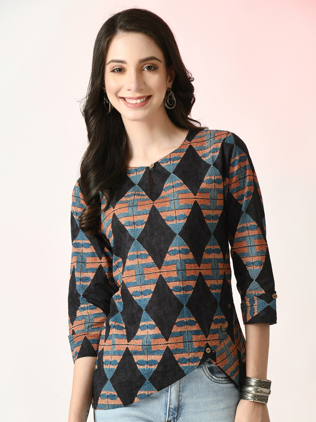 

Myshka Geometric Printed Cotton Regular Top, Black
