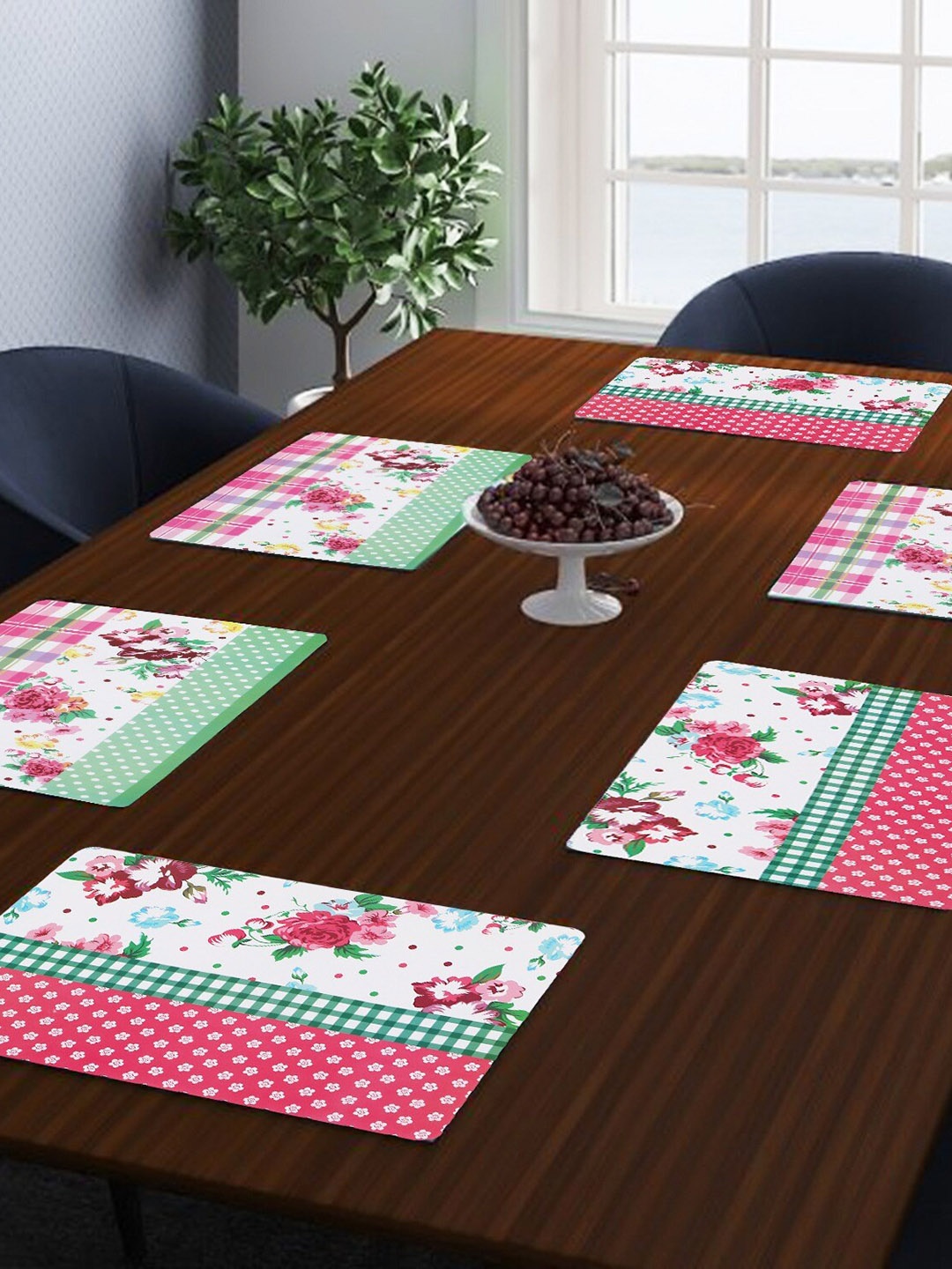 

Dakshya Industries Pink & White 6 Pieces Rectangular Table Placemats