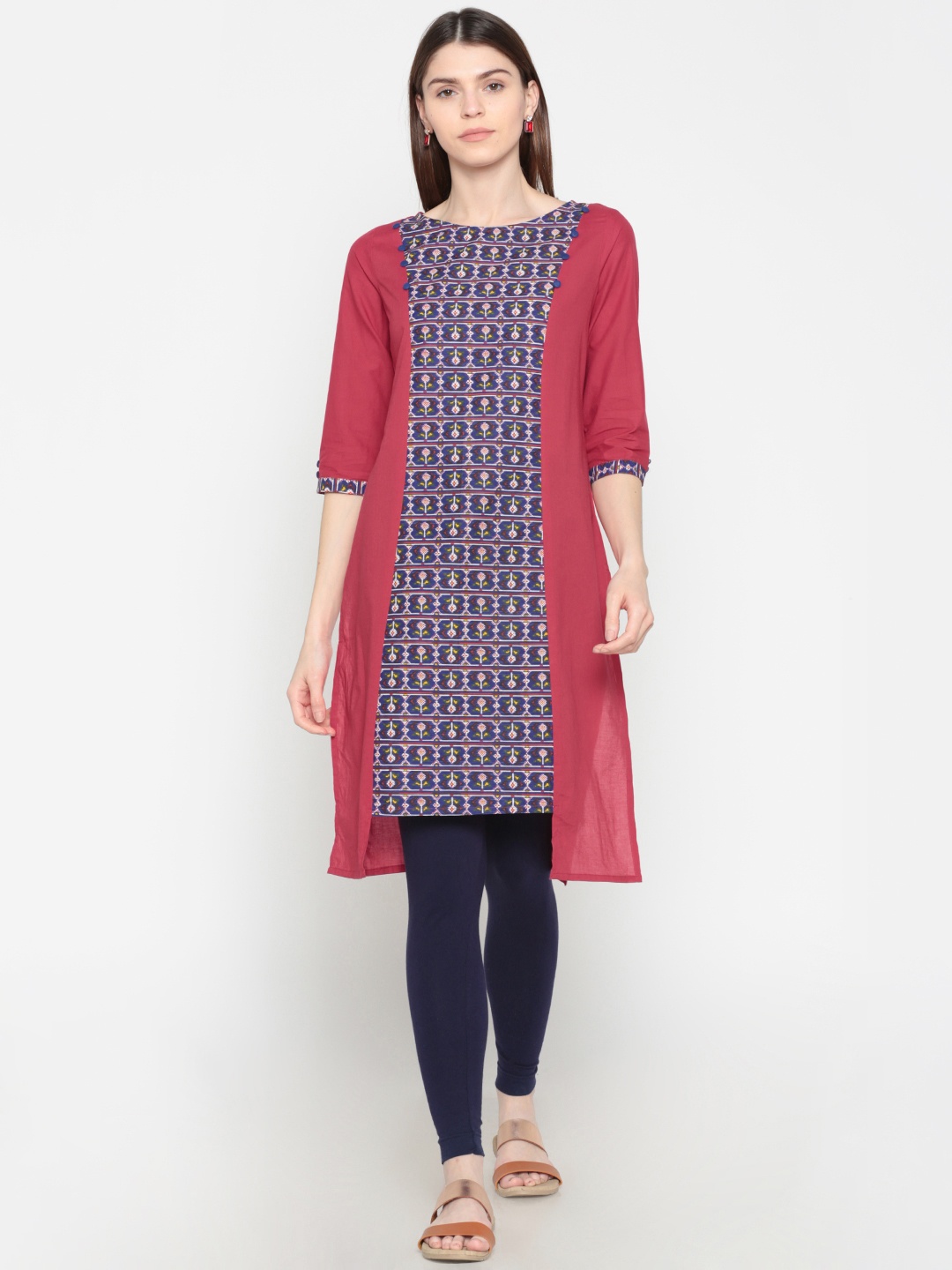 

Karigari Women Red & Blue Printed Straight Kurta