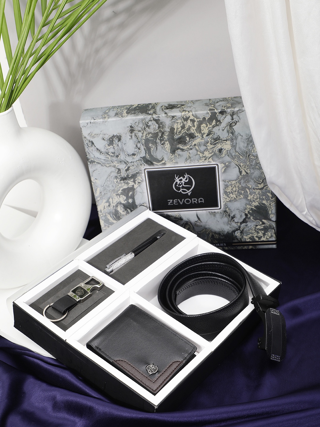 

ZEVORA Men Leather Belt, Wallet, Keychain and Pen Gift Set, Black