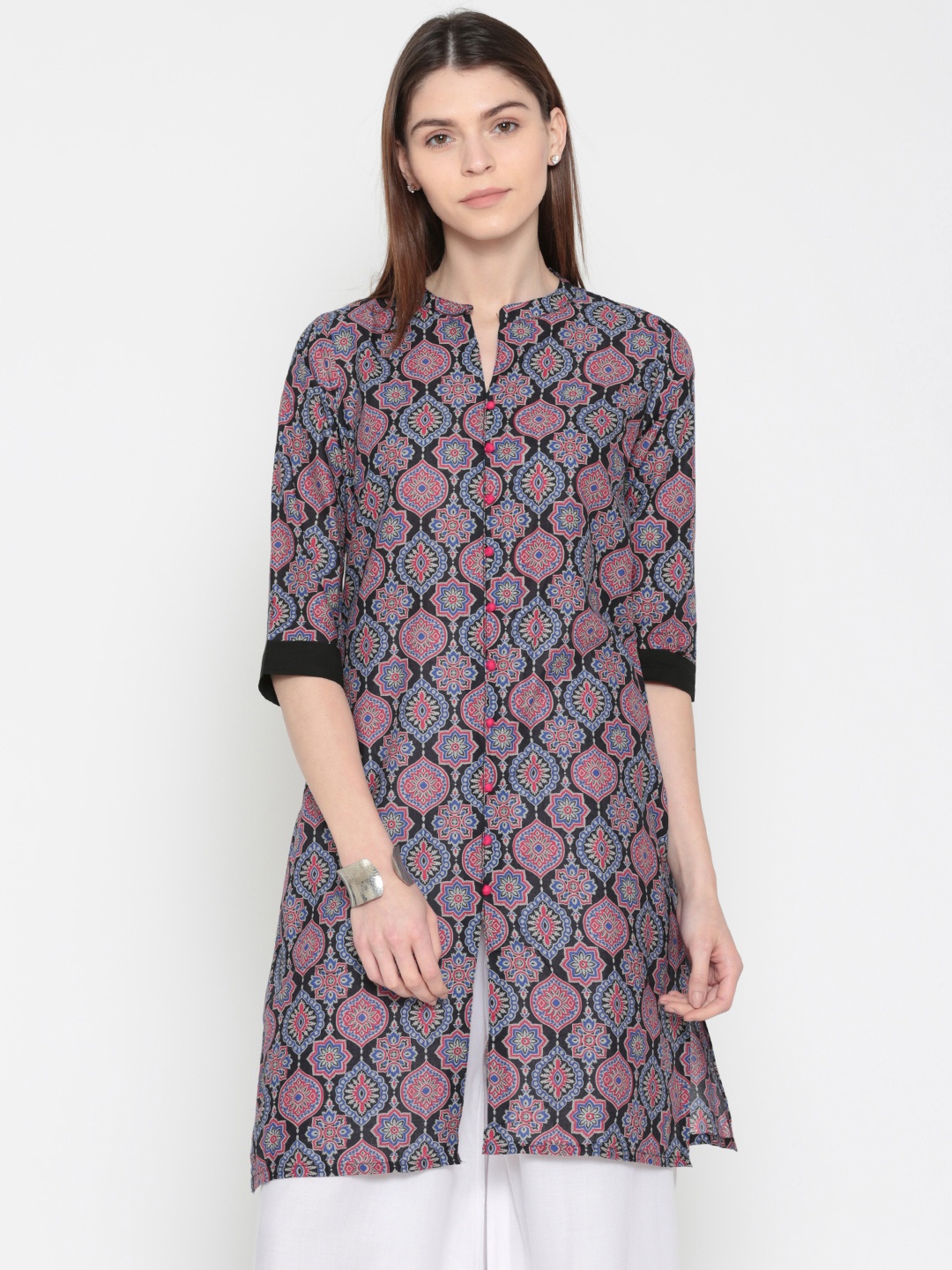 

Karigari Women Black & Blue Printed Straight Kurta