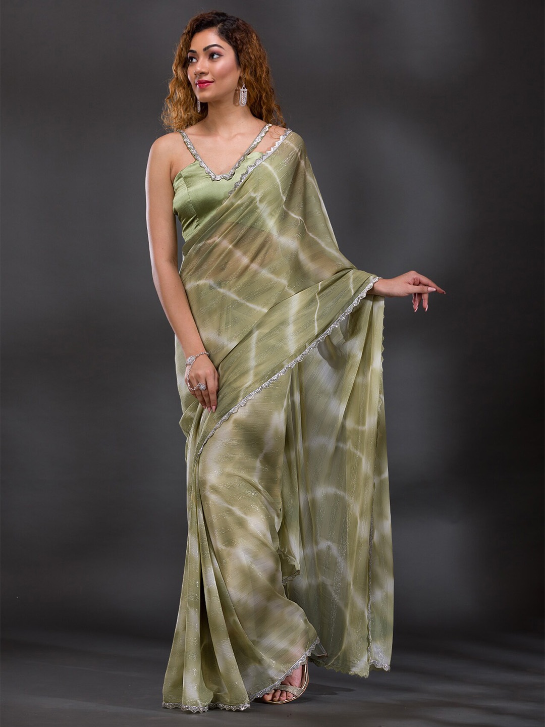 Koskii Tie And Dye Stones Poly Georgette Saree, Green