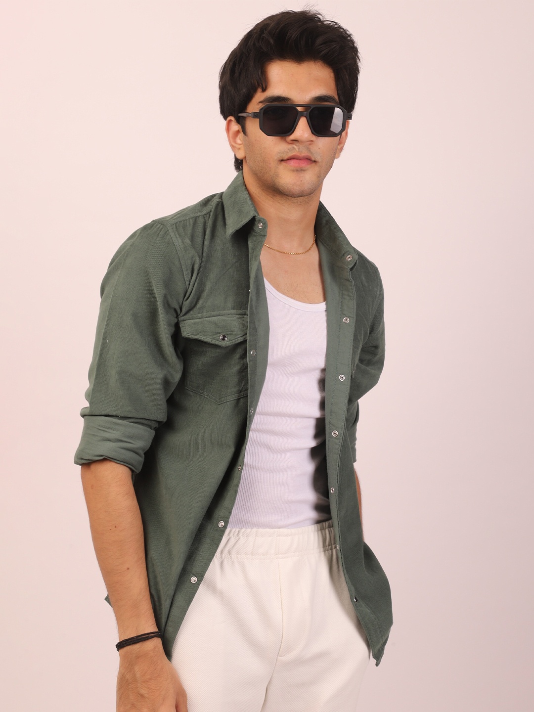 

DEZANO Relaxed Spread Collar Casual Shirt, Green