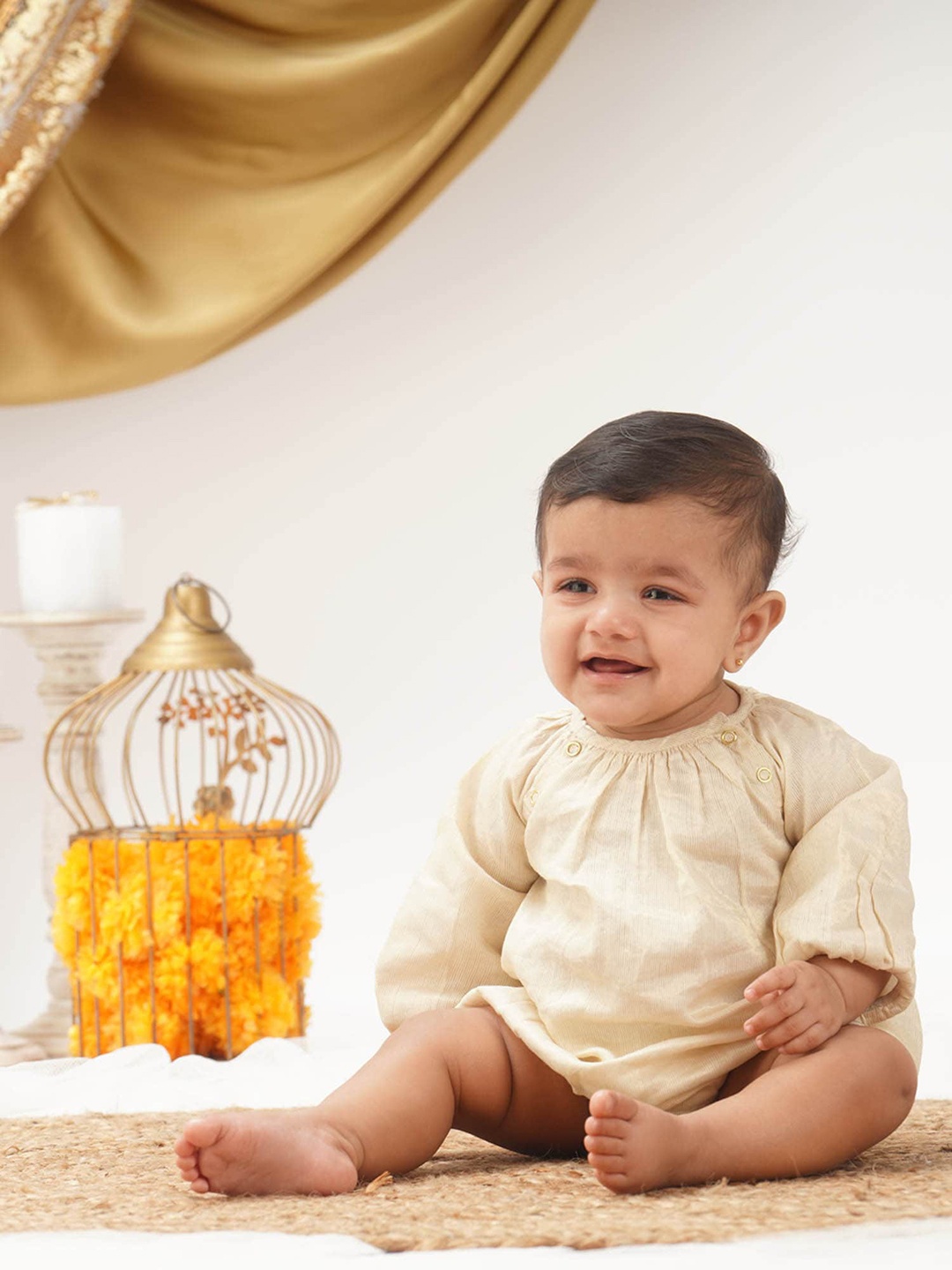 

GREENDIGO Kids Raglan Sleeves Cotton Silk Bodysuit, Off white