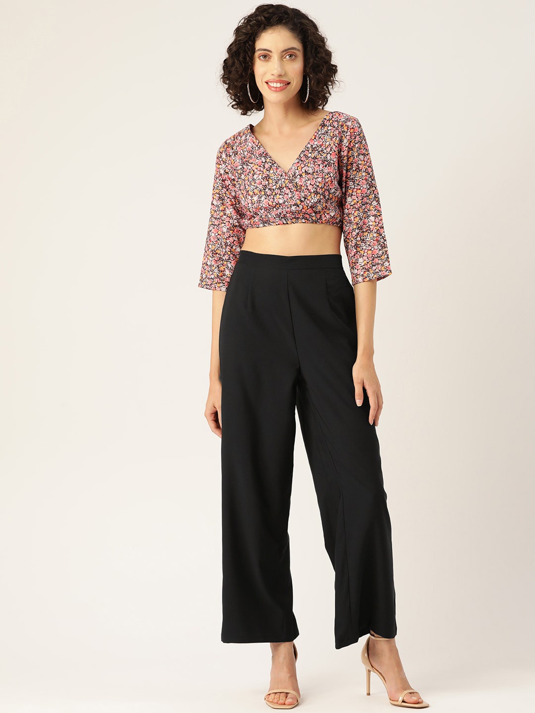 

Sleek Italia Floral Printed V-Neck Crop Top With Straight Trouser s, Grey