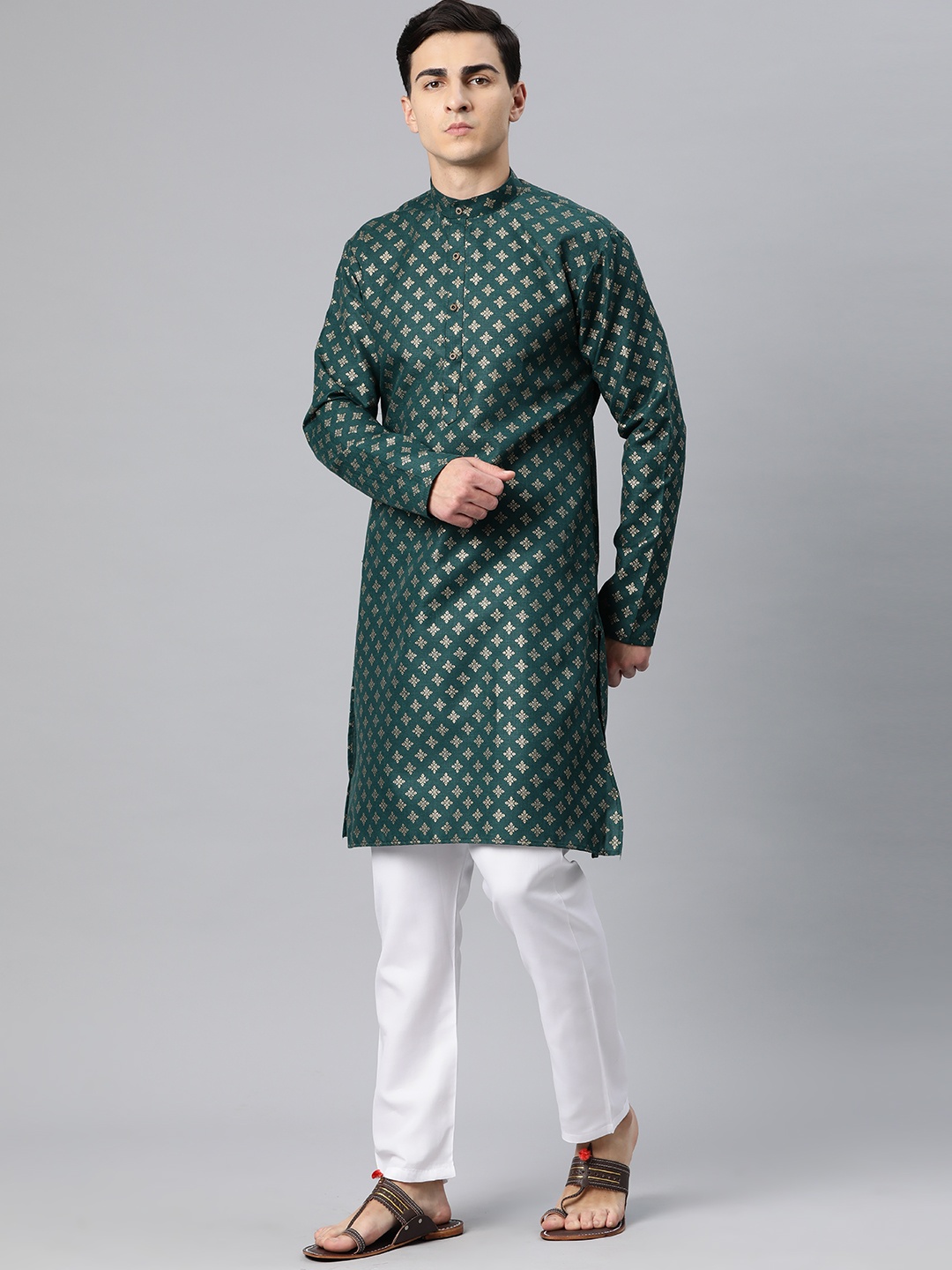 

Luxrio Men Ethnic Motifs Printed Mandarin Collar Kurta, Green