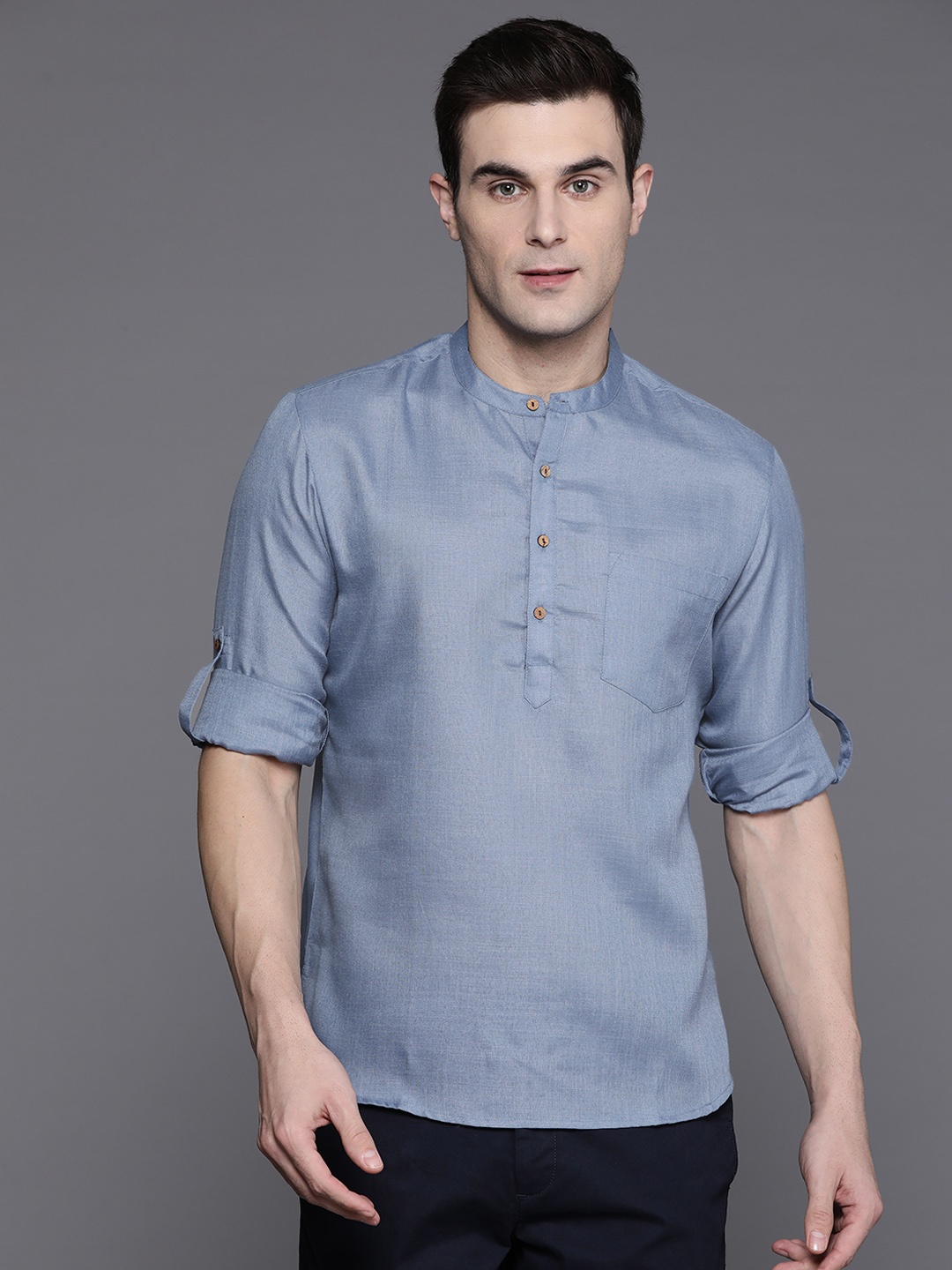 

Indo Era Men Mandarin Collar Roll-Up Sleeves Kurta, Blue