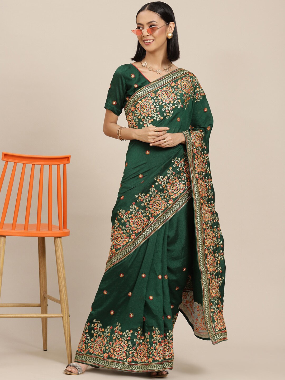 

Mitera Floral Embroidered Pure Georgette Saree, Green
