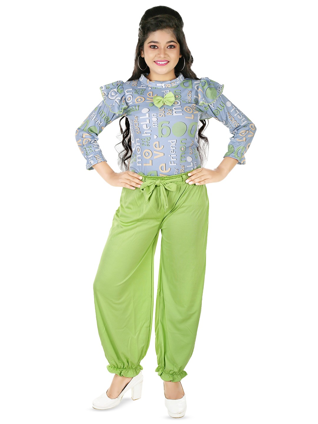 

BAESD Girls Typography Printed Top With Trousers, Green