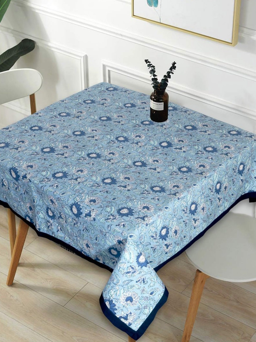 

INDHOME LIFE Blue Ethnic Motifs Printed Pure Cotton 4-Seater Table Cover