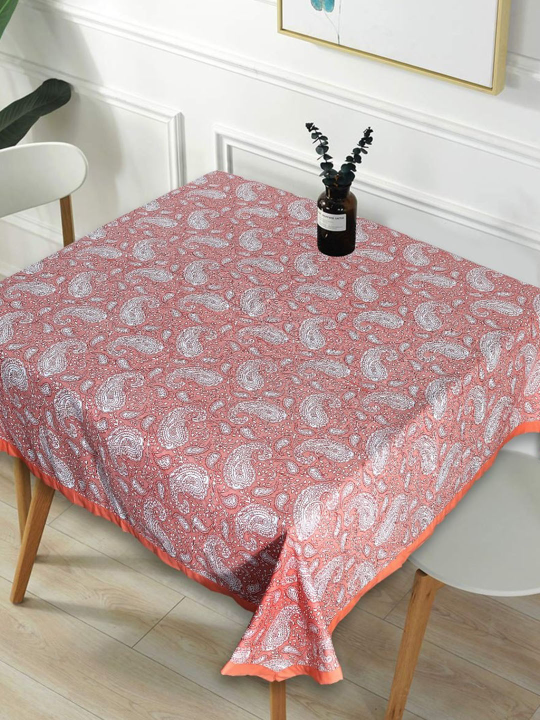 

INDHOME LIFE Pink & White Ethnic Motif-Printed Pure-Cotton 4-Seater Table Cover